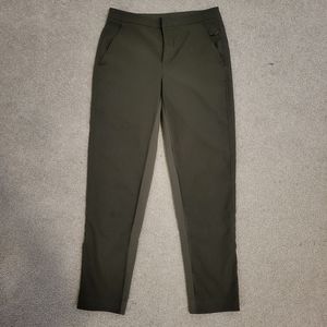 💥3/$40| LULULEMON SIZE 4 PANTS